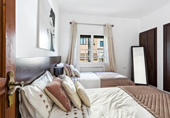 Apartamento en Marbella - H49 Cabopino Apartamento en Marbella - H49 Cabopino