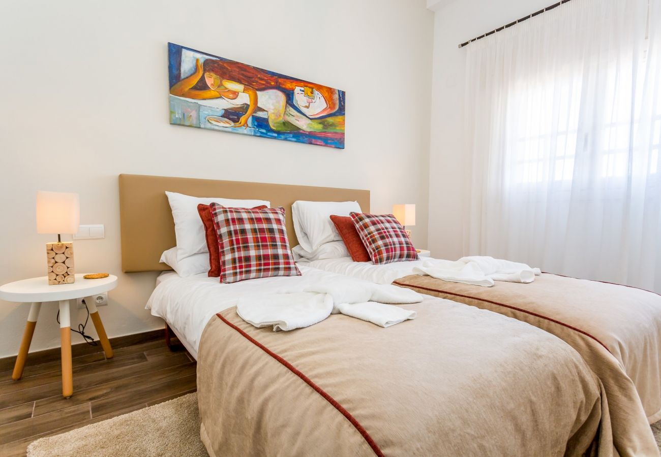 Apartamento en Marbella - L168 Cabopino