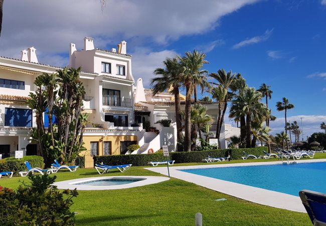 Apartment in Marbella - L157 Cabopino