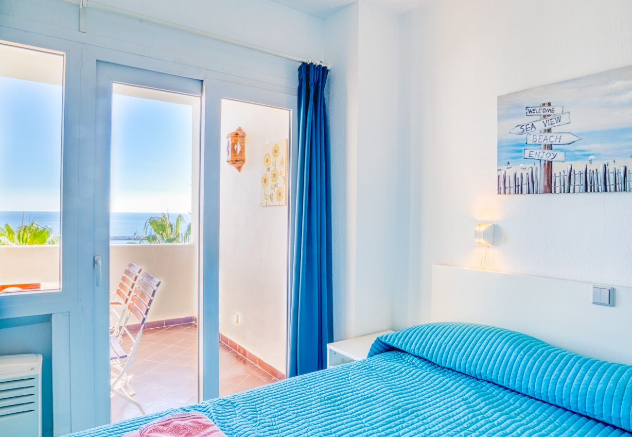 Apartment in Marbella - J95 Cabopino
