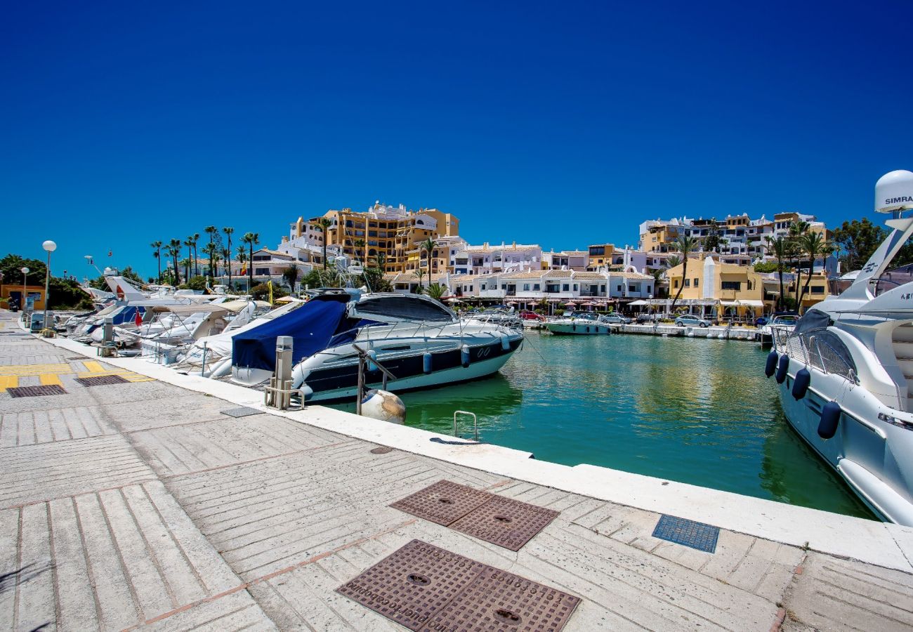 Apartment in Marbella - N17 Cabopino
