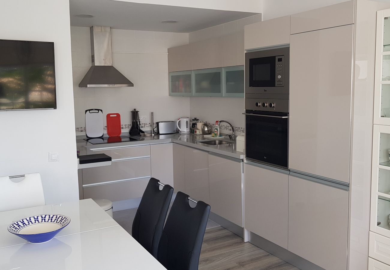 Apartment in Marbella - J61 Cabopino