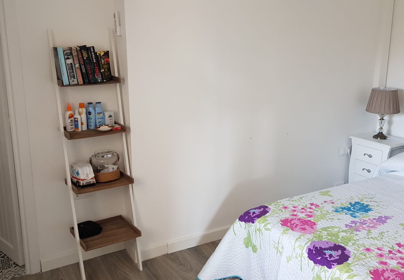 Apartment in Marbella - J61 Cabopino