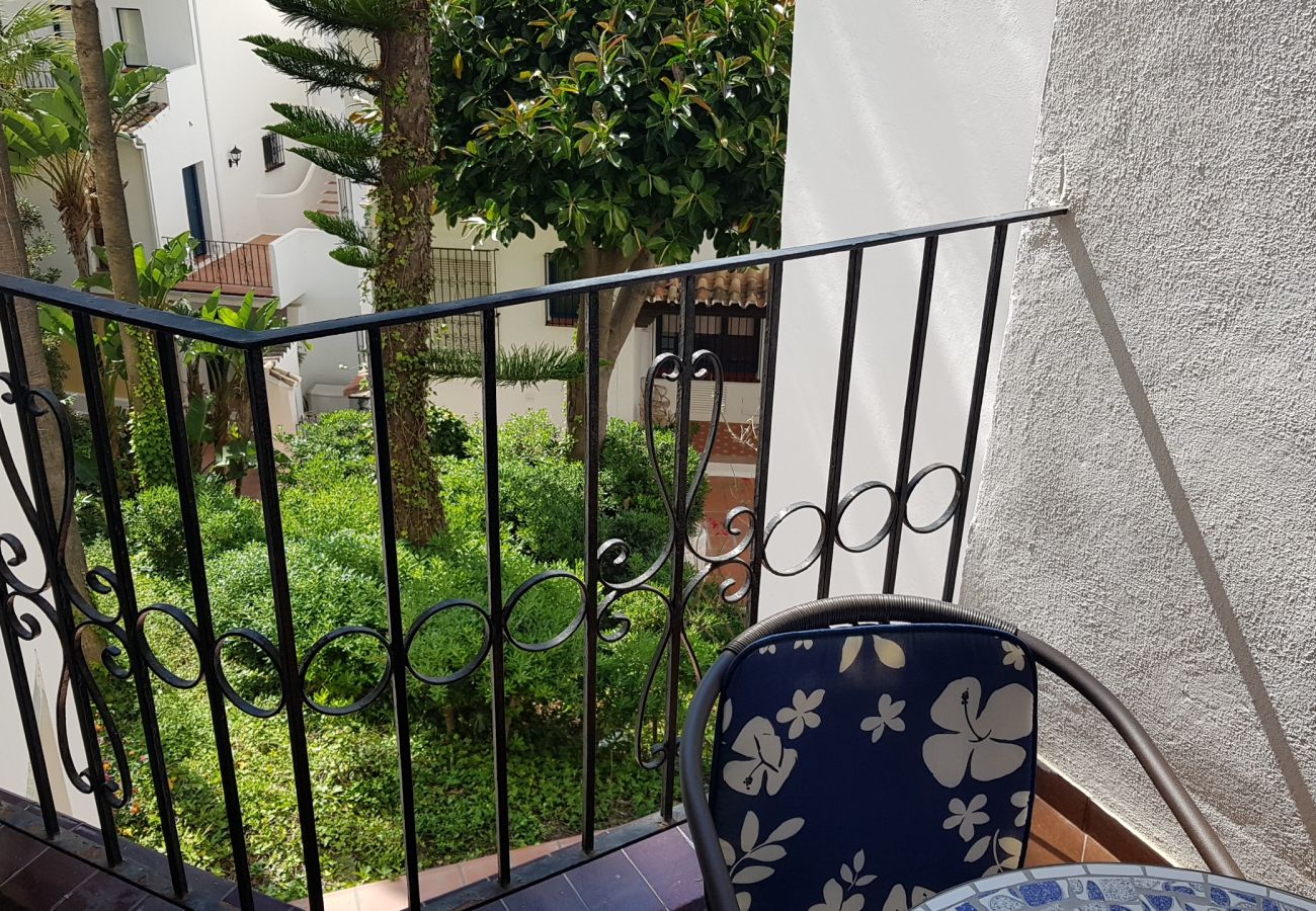 Apartment in Marbella - J61 Cabopino
