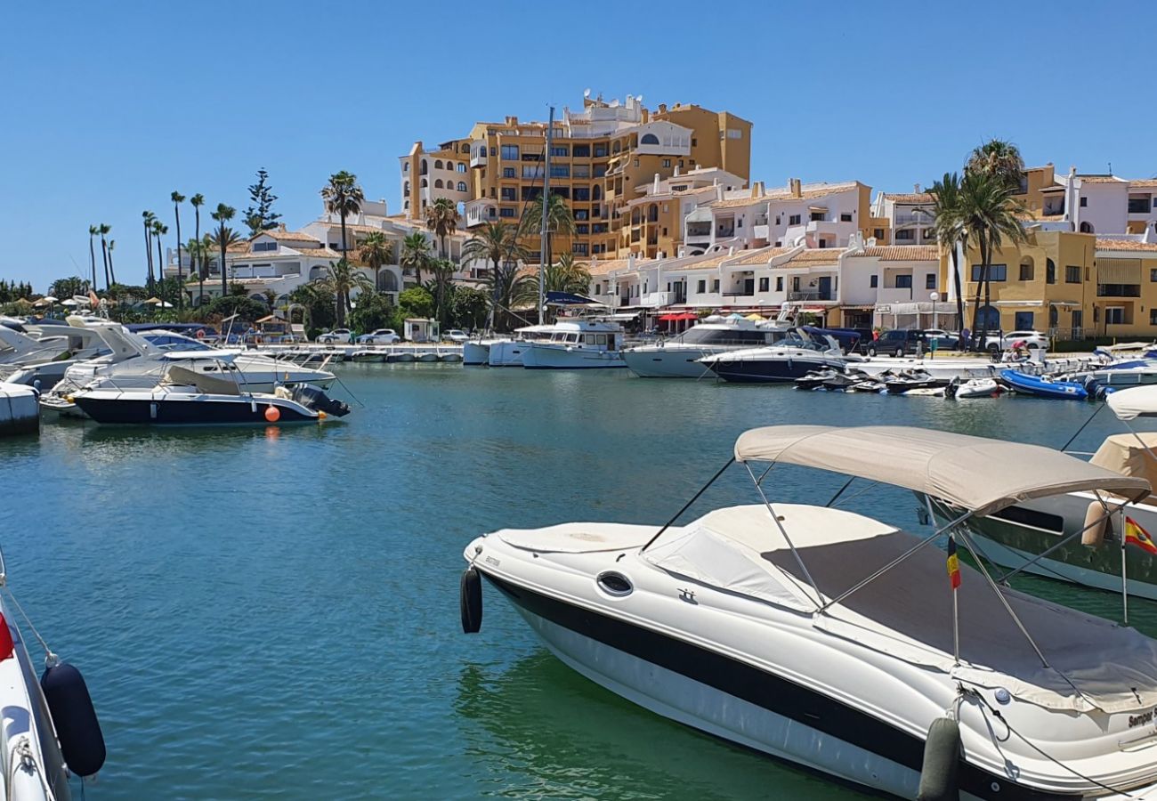 Apartment in Marbella - J61 Cabopino