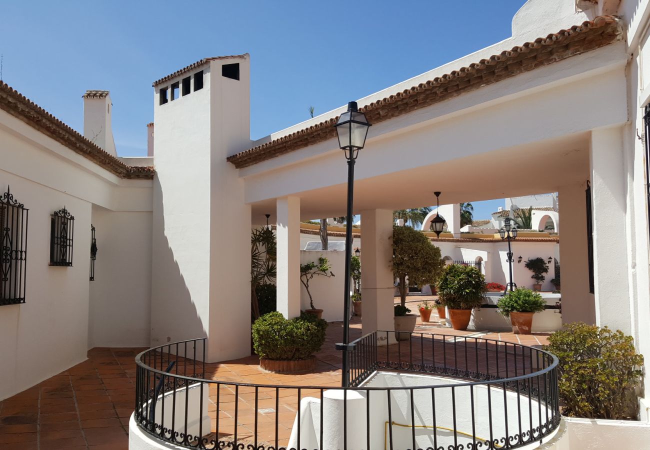 Apartment in Marbella - K105 Cabopino