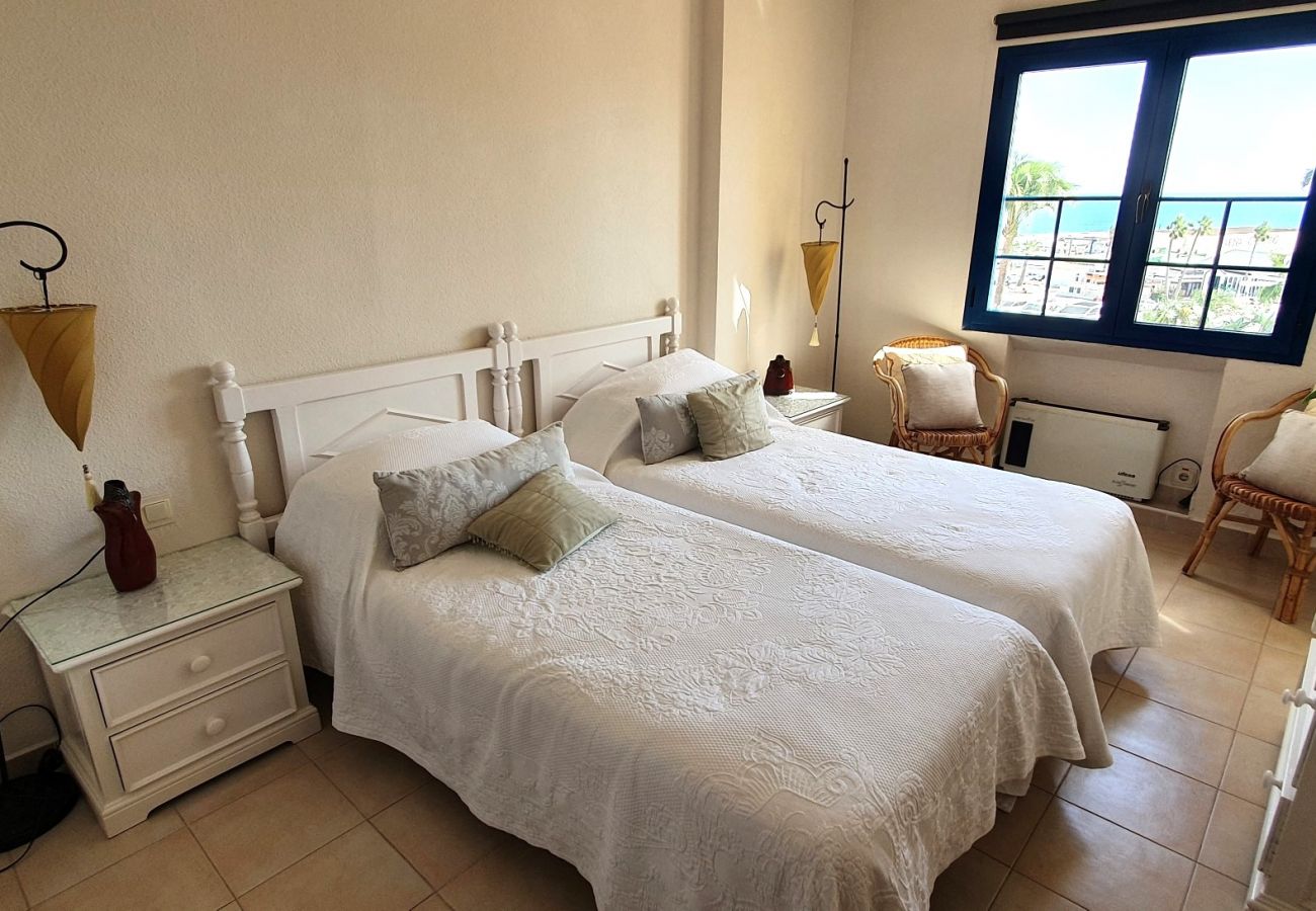 Apartment in Marbella - K126 Cabopino