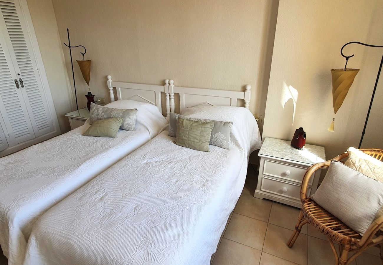 Apartment in Marbella - K126 Cabopino