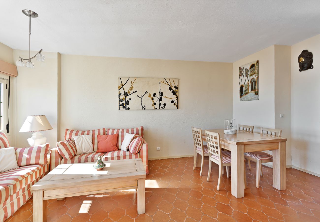Apartment in Marbella - J96 Cabopino