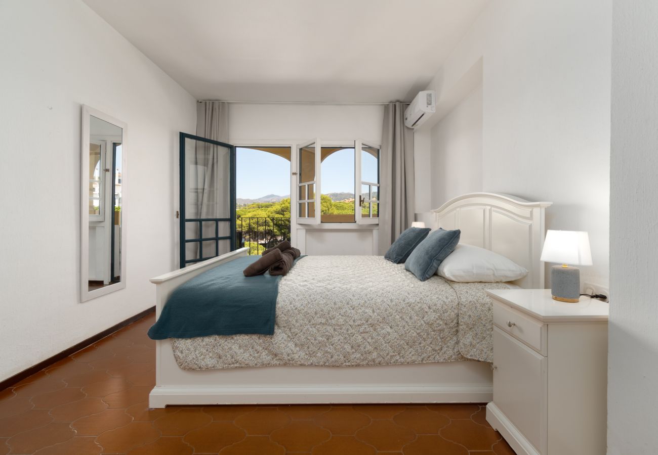 Apartment in Marbella - K142 Cabopino